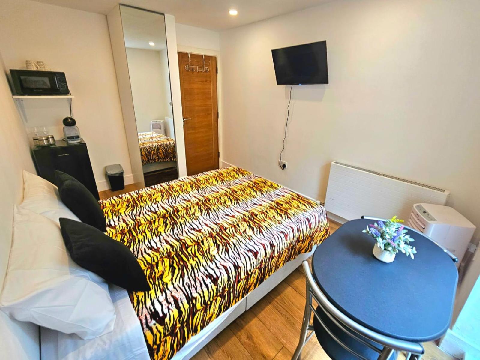 לונדון Oliver Double Room מראה חיצוני תמונה