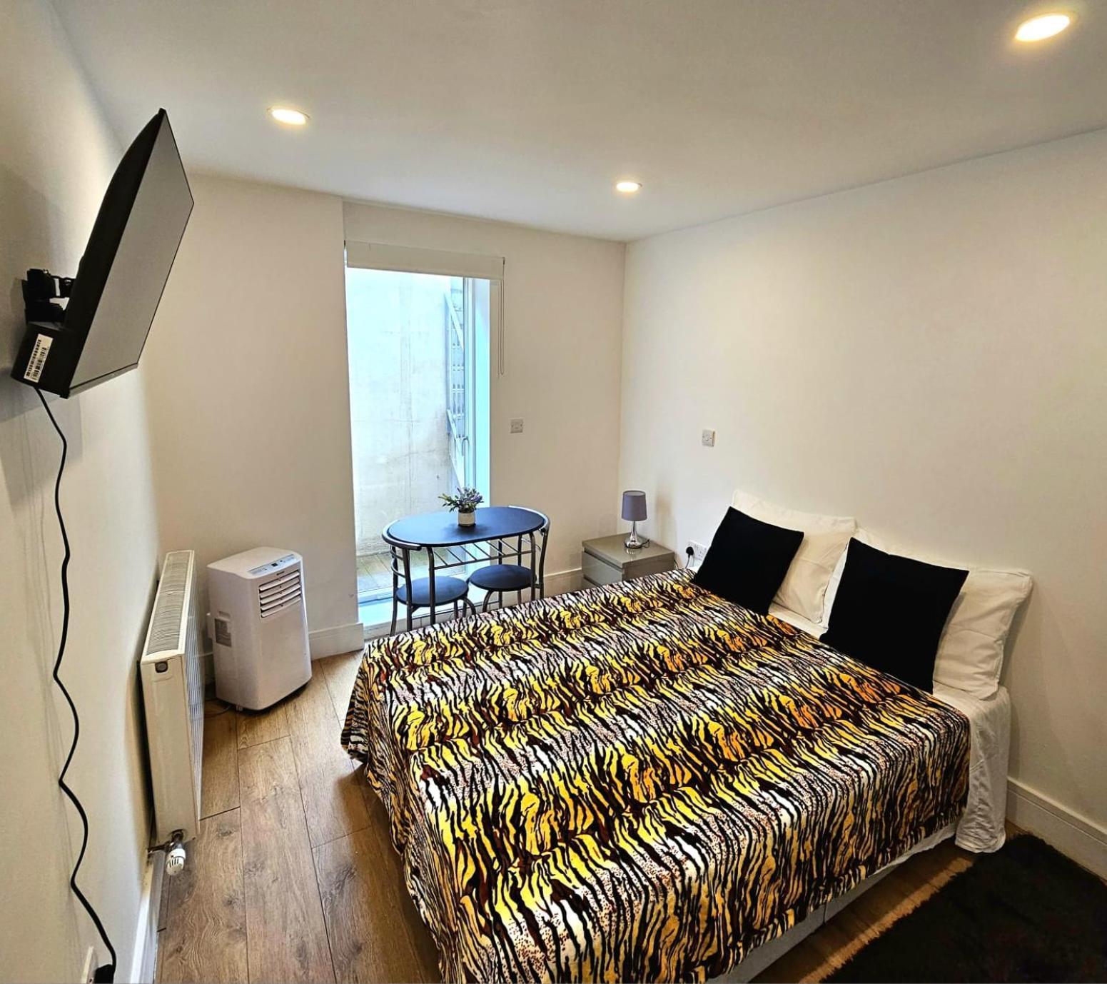 לונדון Oliver Double Room מראה חיצוני תמונה